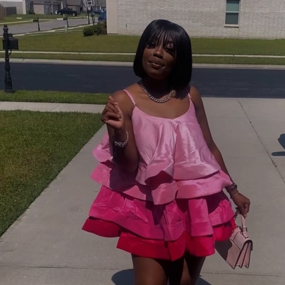 Pink Me Dress, Worn Once, True to Size, Flare Out